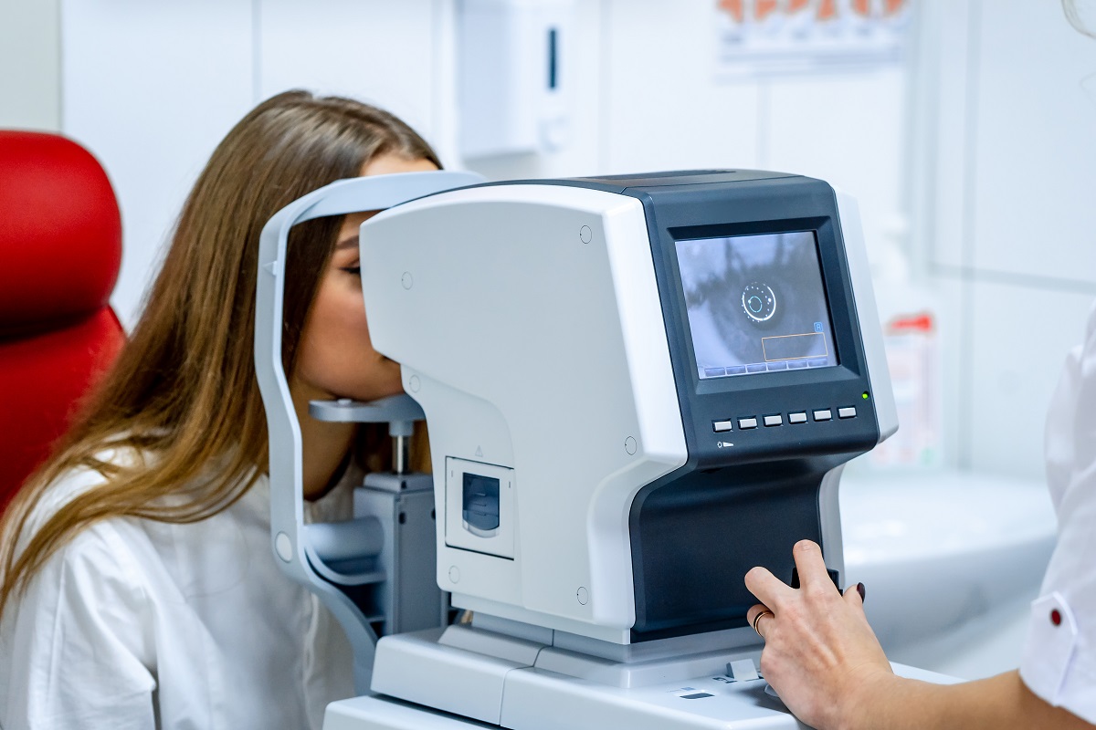 Ophthalmology Lasers Market